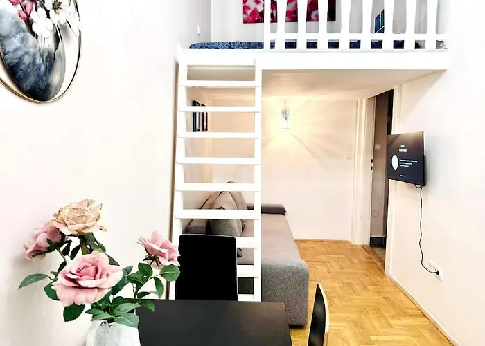 דירה F2 Ultra Danube Loft בודפשט